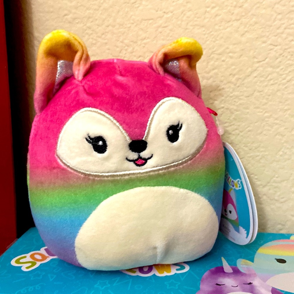 Xenia Squishmallows 5he Rainbow Fox 5”